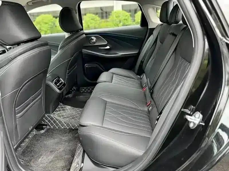 Chery Arrizo 8 2023 1.6T DCT (Standard) — миниатюра 6