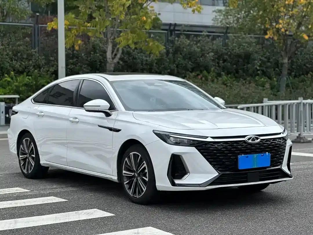 Chery Arrizo 8 2023 1.6T DCT Elegance — миниатюра 3