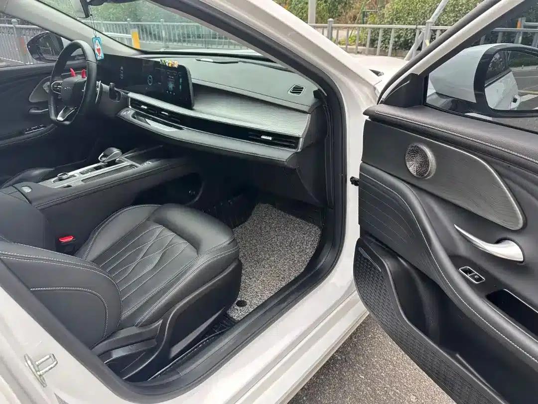 Chery Arrizo 8 2023 1.6T DCT Elegance — миниатюра 10