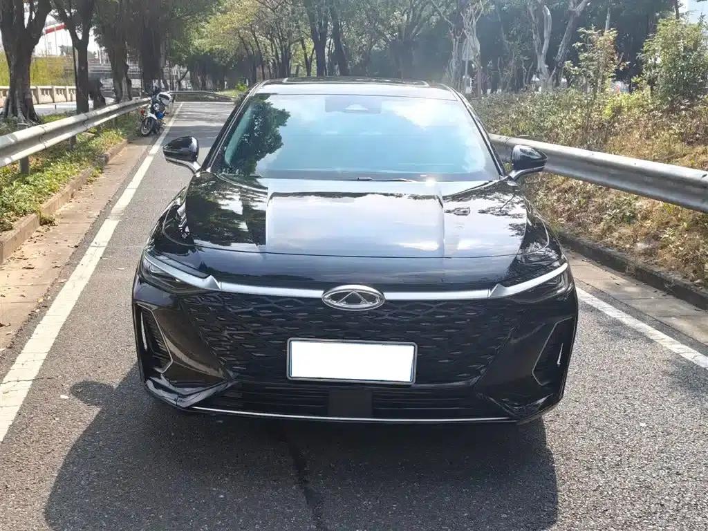 Chery Arrizo 8 2022 1.6T DCT Elegance — миниатюра 2