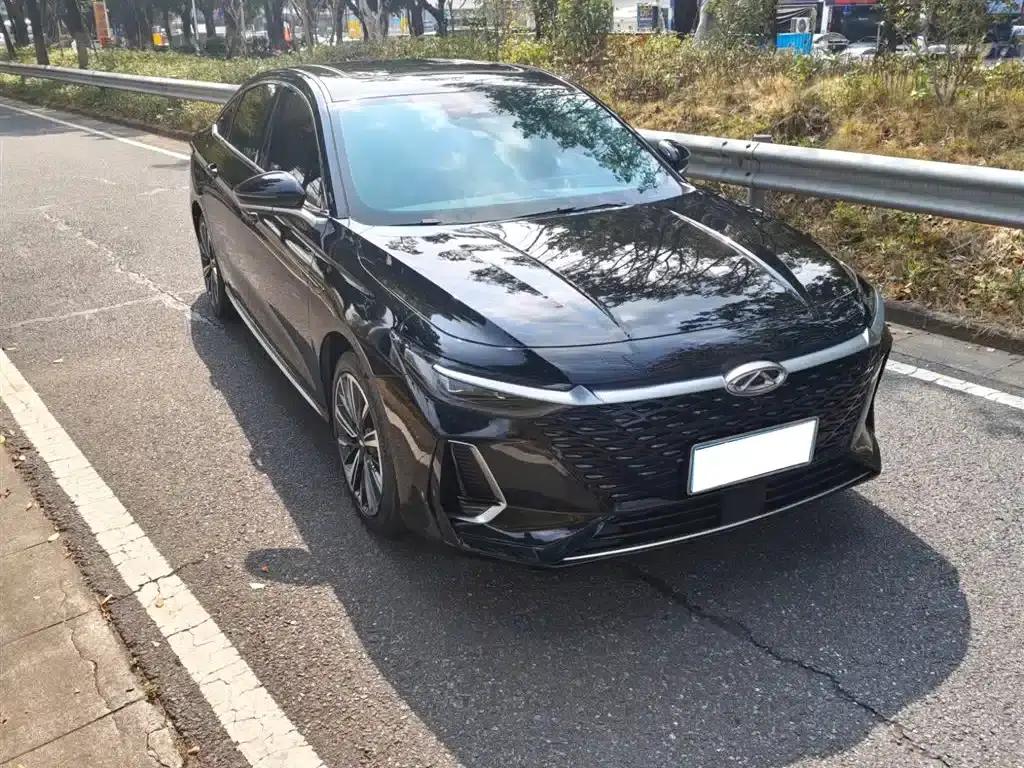 Chery Arrizo 8 2022 1.6T DCT Elegance — миниатюра 3