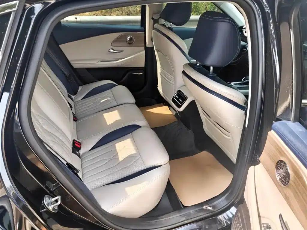 Chery Arrizo 8 2022 1.6T DCT Elegance — миниатюра 7