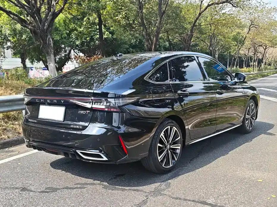 Chery Arrizo 8 2022 1.6T DCT Elegance — миниатюра 10