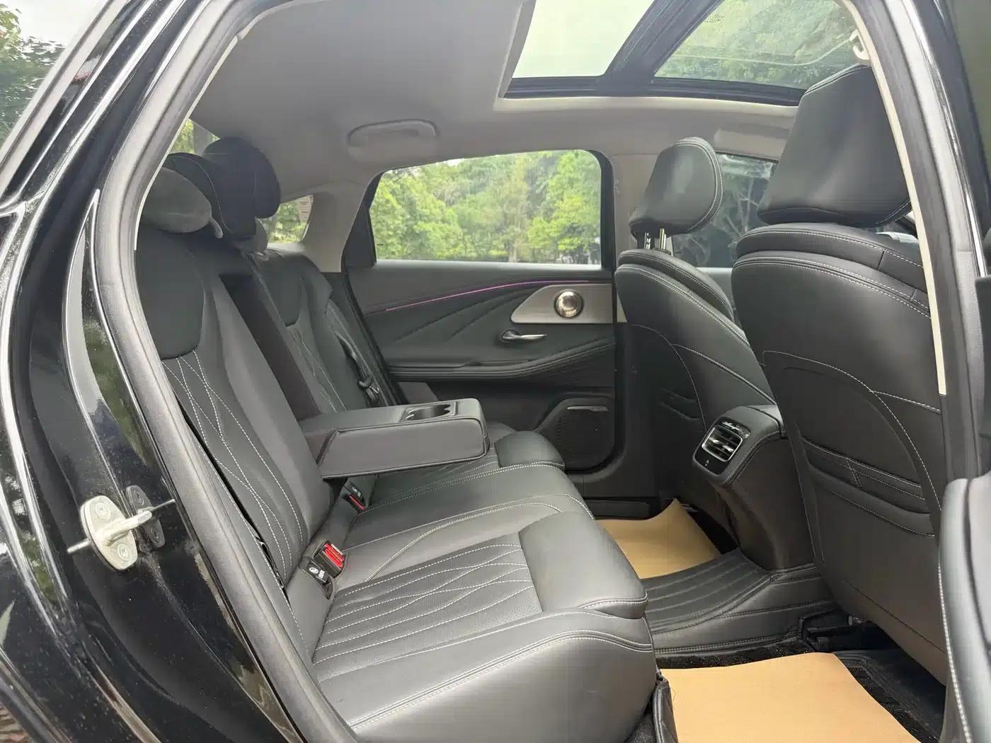 Chery Arrizo 8 2025 1.6T DCT — миниатюра 17