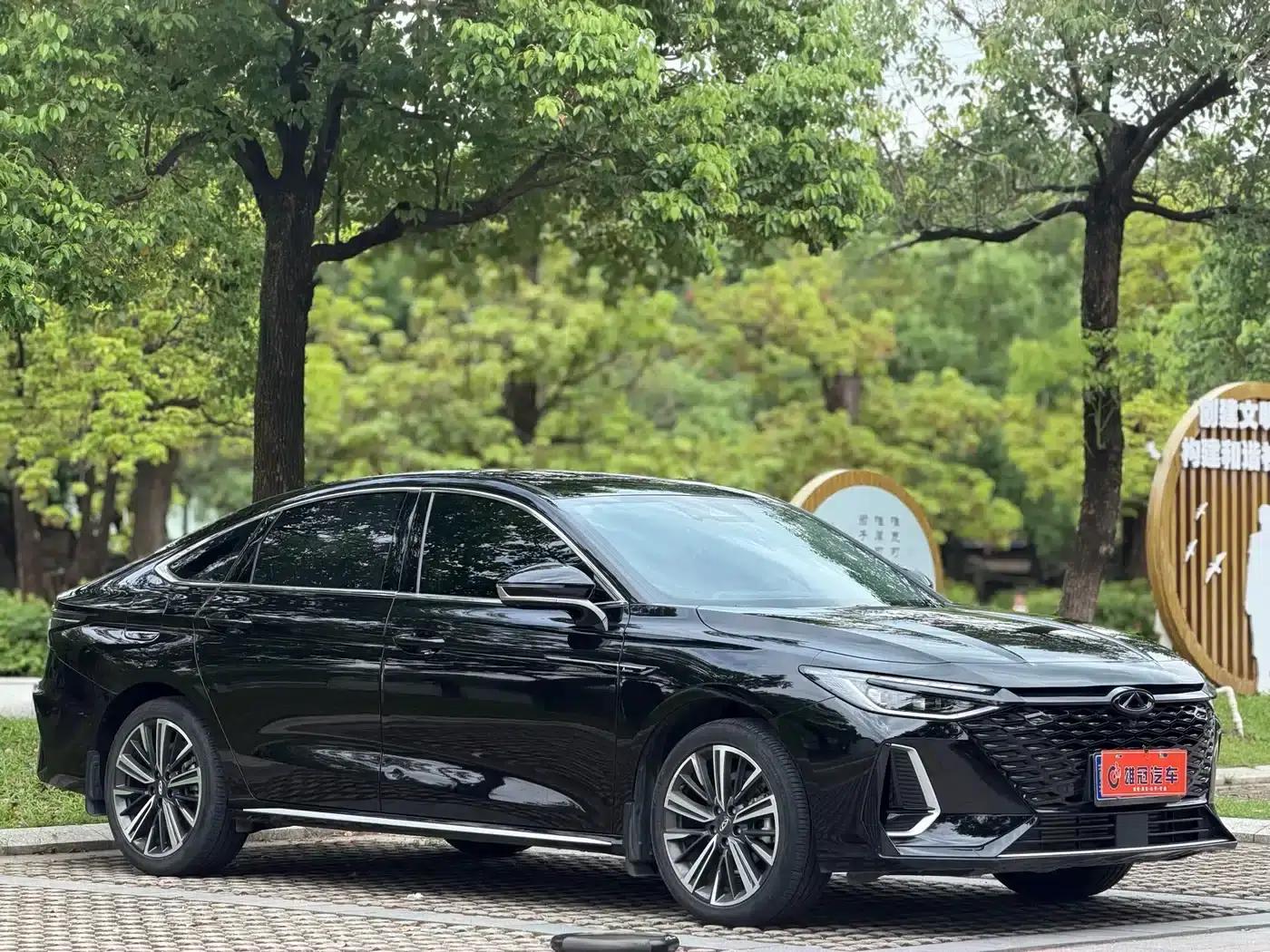 Chery Arrizo 8 2025 1.6T DCT — миниатюра 3