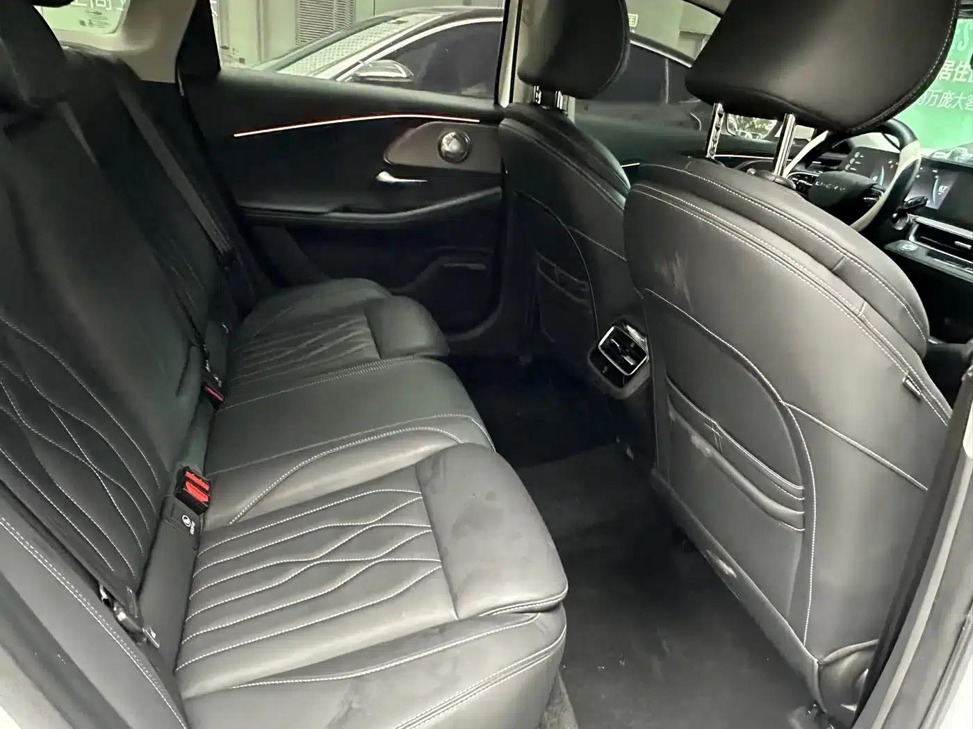 Chery Arrizo 8 2023 1.6T DCT Elegance — миниатюра 7