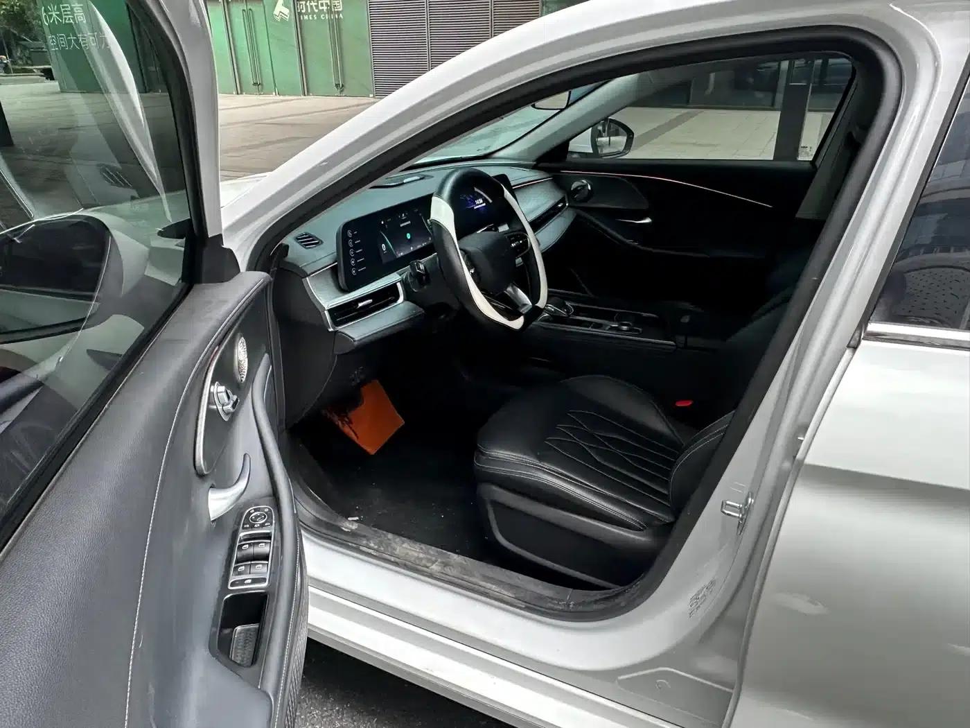 Chery Arrizo 8 2023 1.6T DCT Elegance — миниатюра 9
