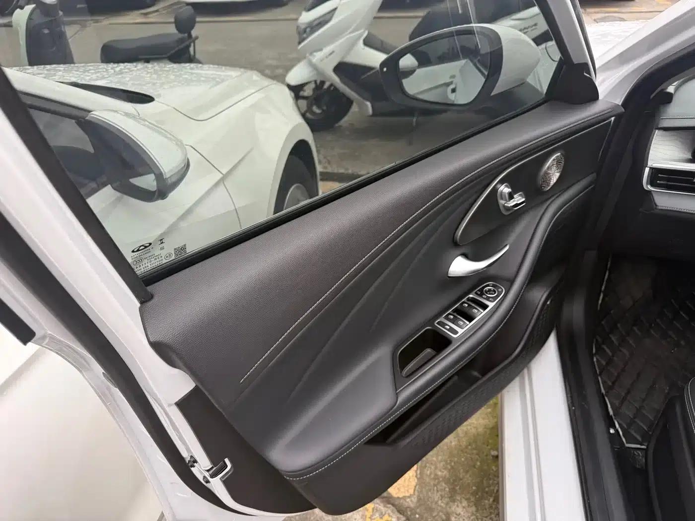 Chery Arrizo 8 2023 1.6T DCT Elegance — миниатюра 14