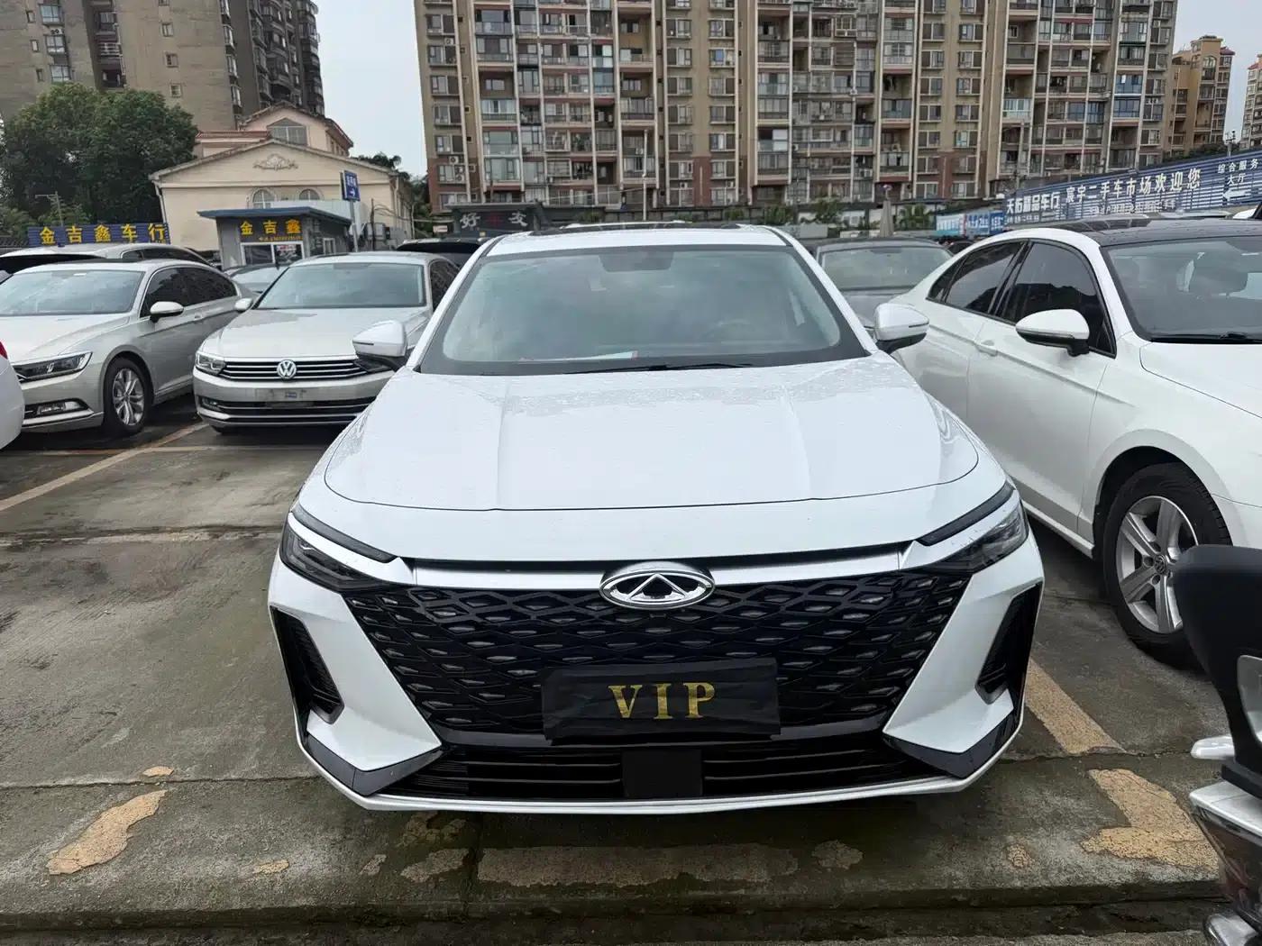 Chery Arrizo 8 2023 1.6T DCT Elegance — миниатюра 3