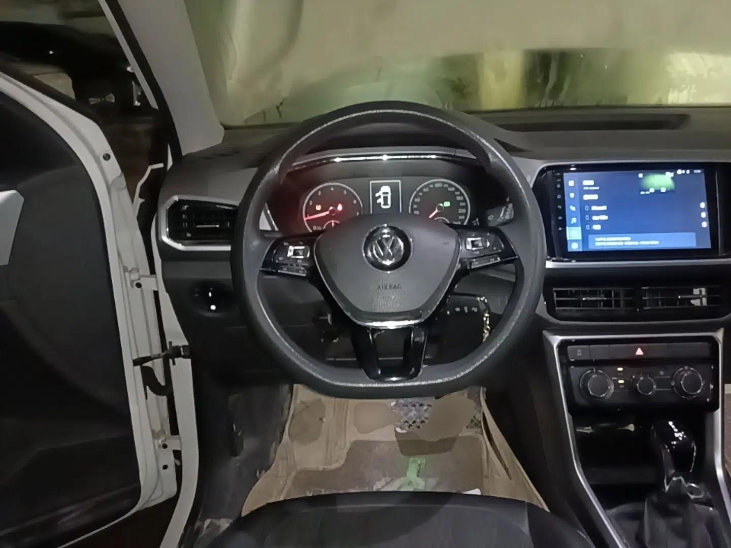 Volkswagen T-Cross 2019 280TSI DSG Comfort Edition — миниатюра 13