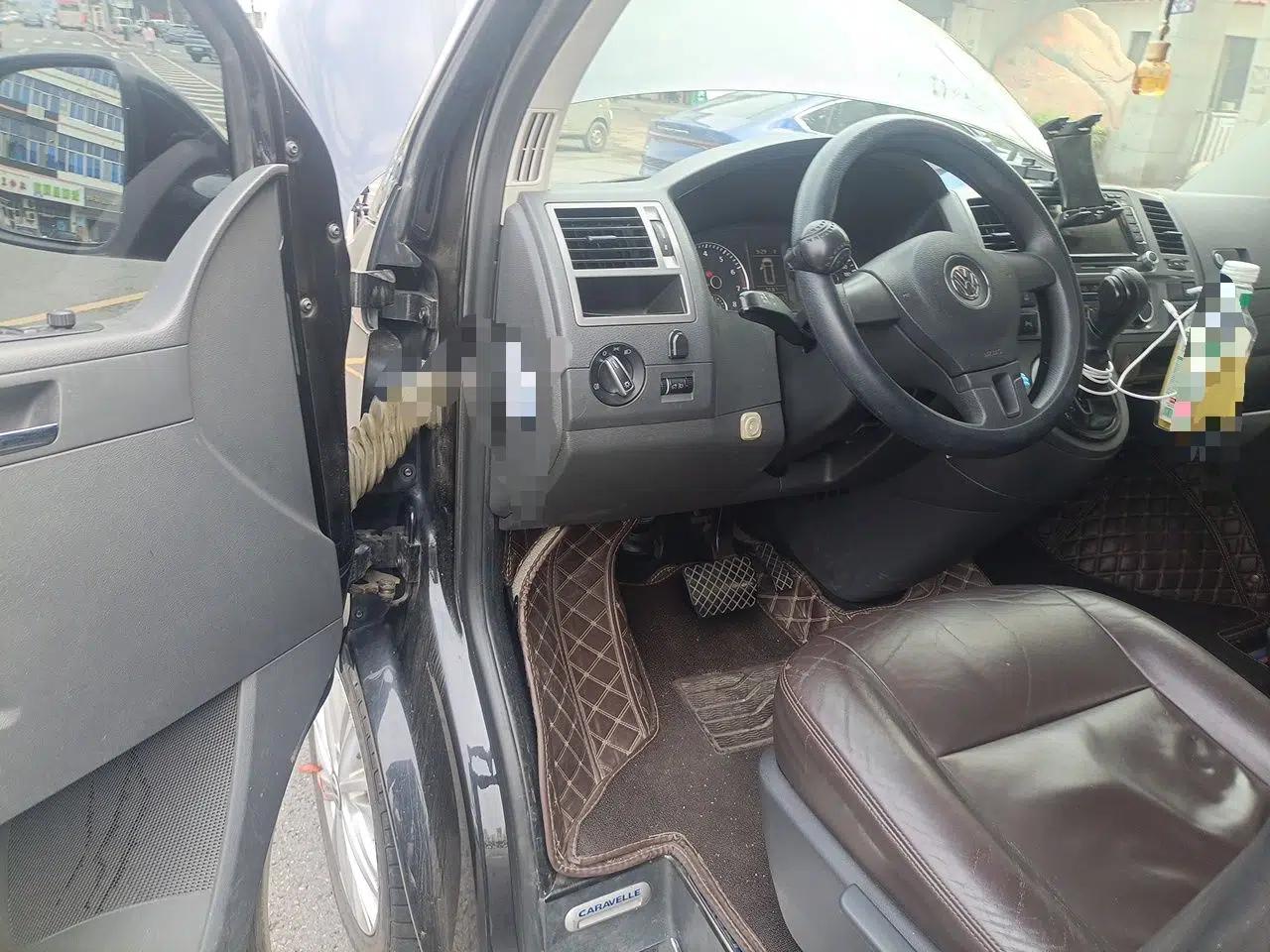 Volkswagen Caravelle 2014 2.0 TSI Four-Wheel Drive Comfort Edition — миниатюра 16