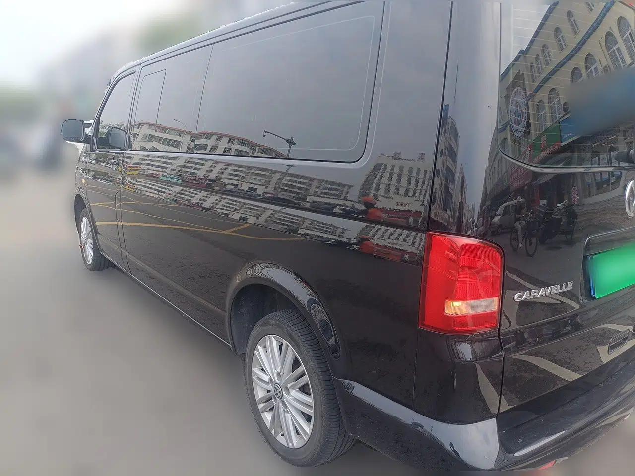 Volkswagen Caravelle 2014 2.0 TSI Four-Wheel Drive Comfort Edition — миниатюра 4