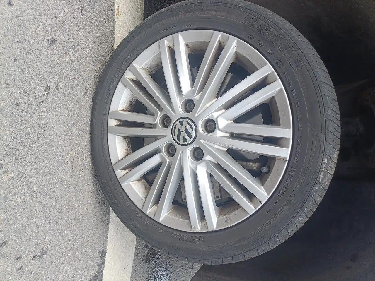 Volkswagen Caravelle 2014 2.0 TSI Four-Wheel Drive Comfort Edition — миниатюра 8