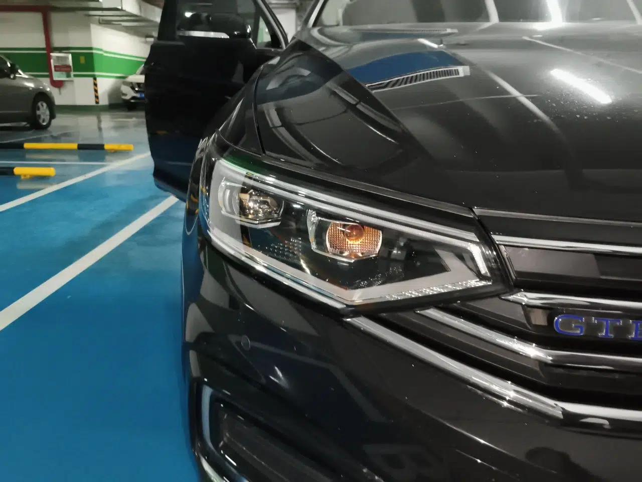 Volkswagen Magotan GTE Plug-in Hybrid 2022 GTE Luxury Model — миниатюра 7