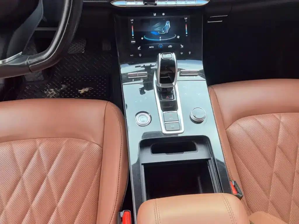 Chery Tiggo 8 PLUS 2021 290TGDI DCT Luxury Edition — миниатюра 14
