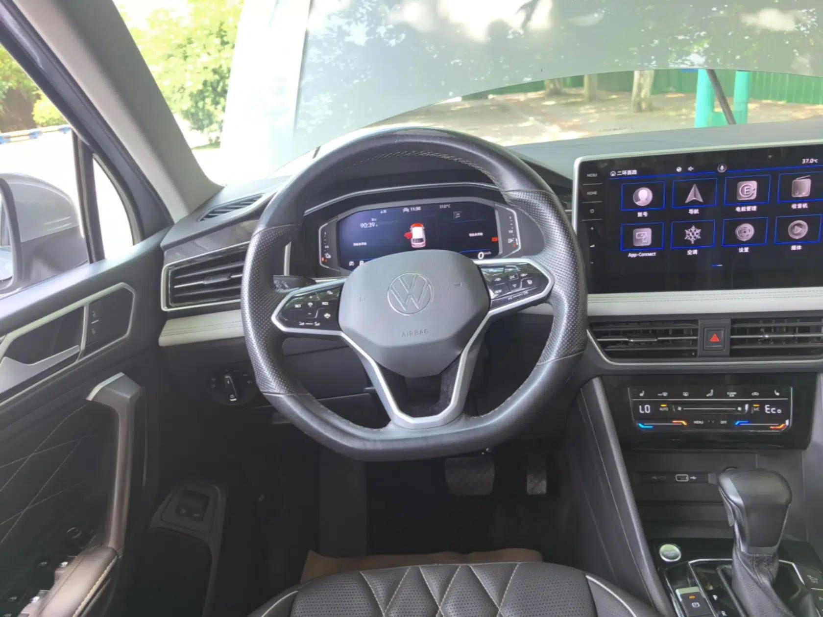 Volkswagen Tiguan L New Energy 2022 430 PHEV Plug-in Hybrid Prestige Edition — миниатюра 13