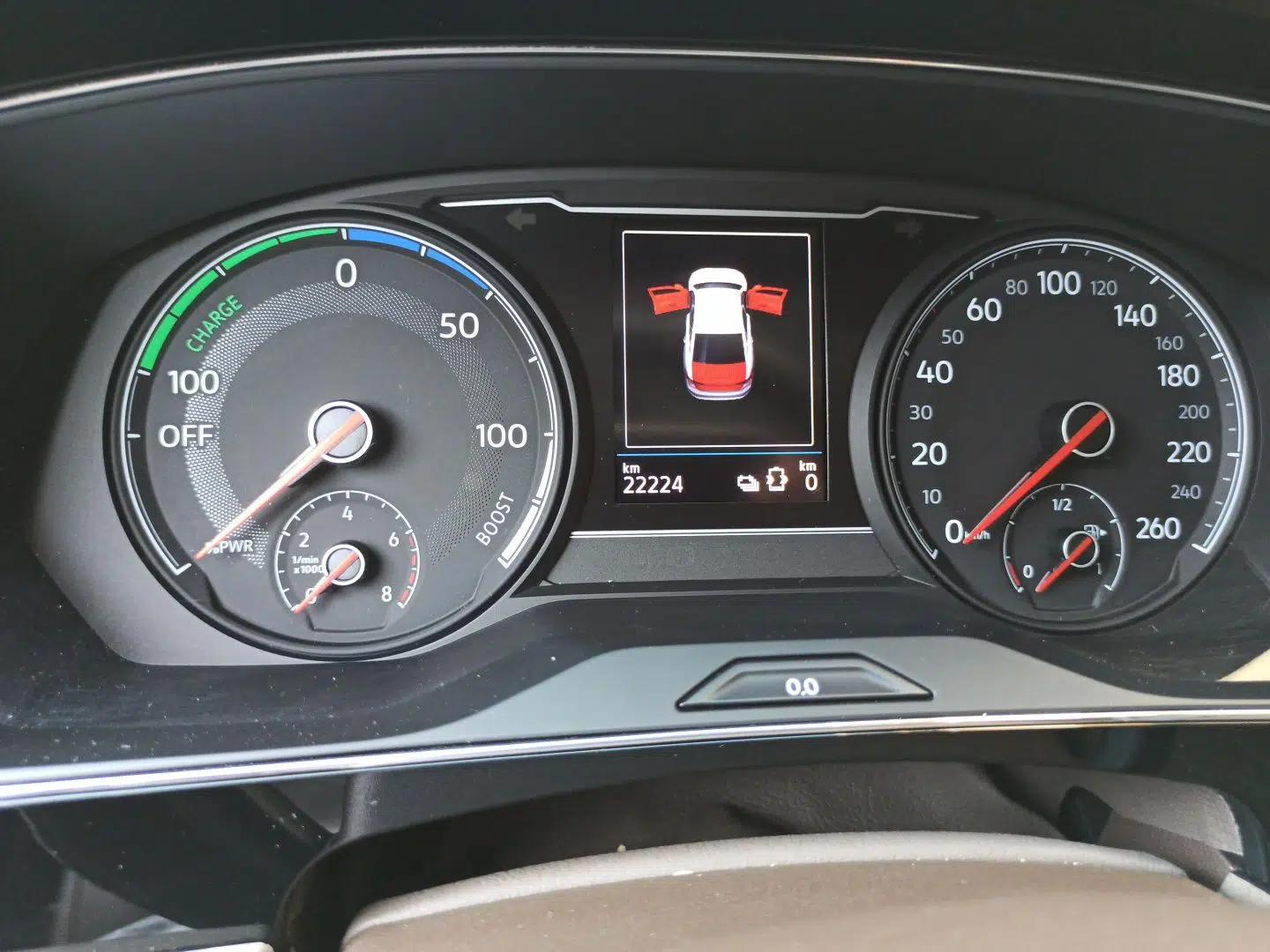 Volkswagen Passat New Energy 2020 430 PHEV Hybrid Luxury Edition China VI Standard — миниатюра 11