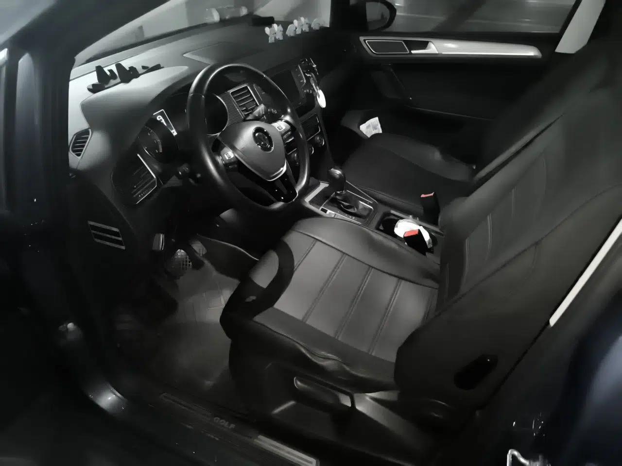 Volkswagen Golf Sportsvan 2016 230TSI Automatic Trend Edition — миниатюра 15