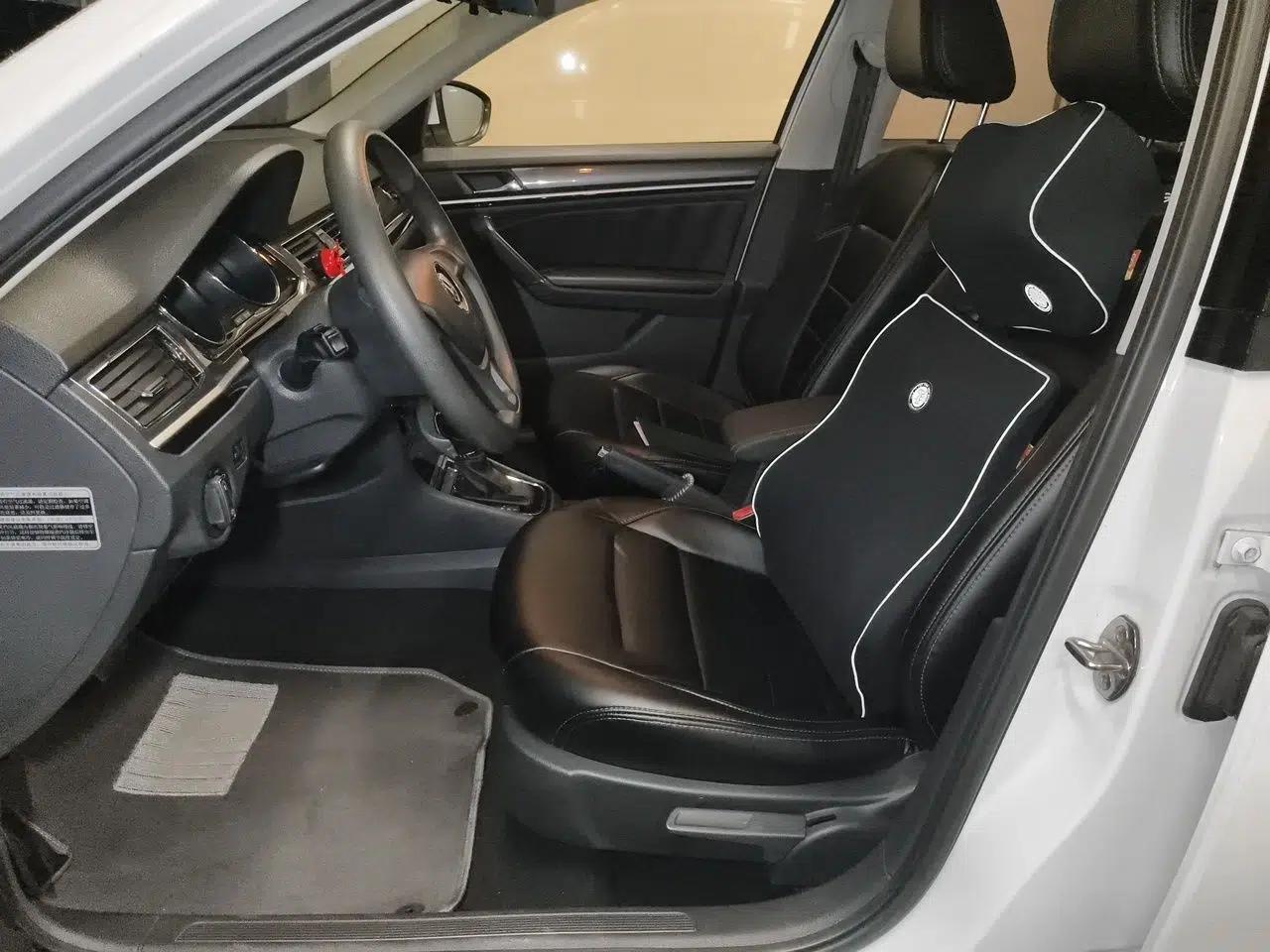 Volkswagen C-TREK 2017 1.6L Automatic Comfort Model — миниатюра 15