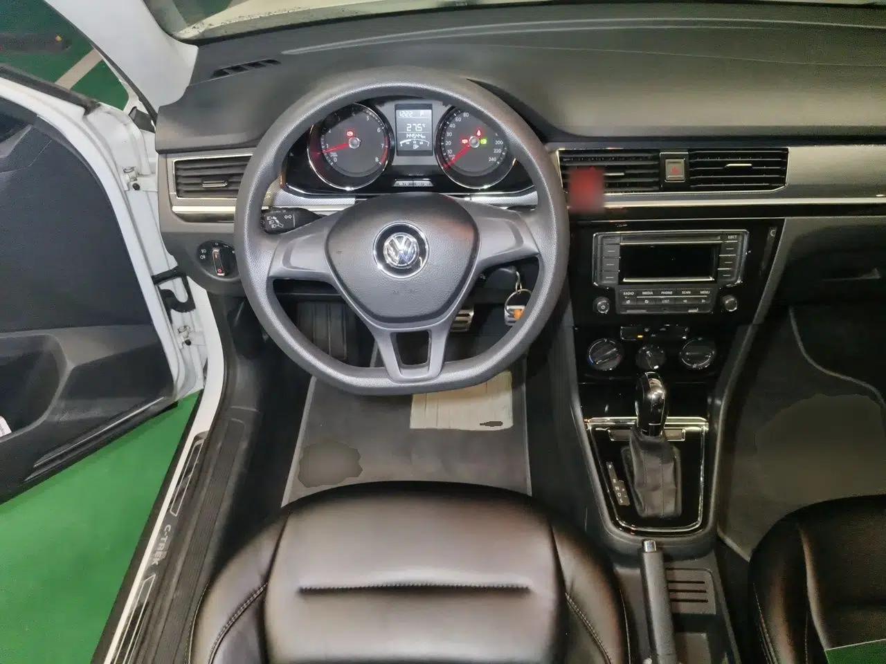 Volkswagen C-TREK 2017 1.6L Automatic Comfort Model — миниатюра 10