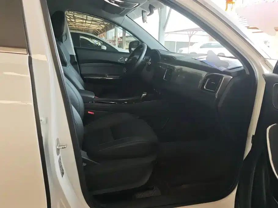 Chery Tiggo 8 2018 1.5TCI Automatic Premium 5-seater — миниатюра 8