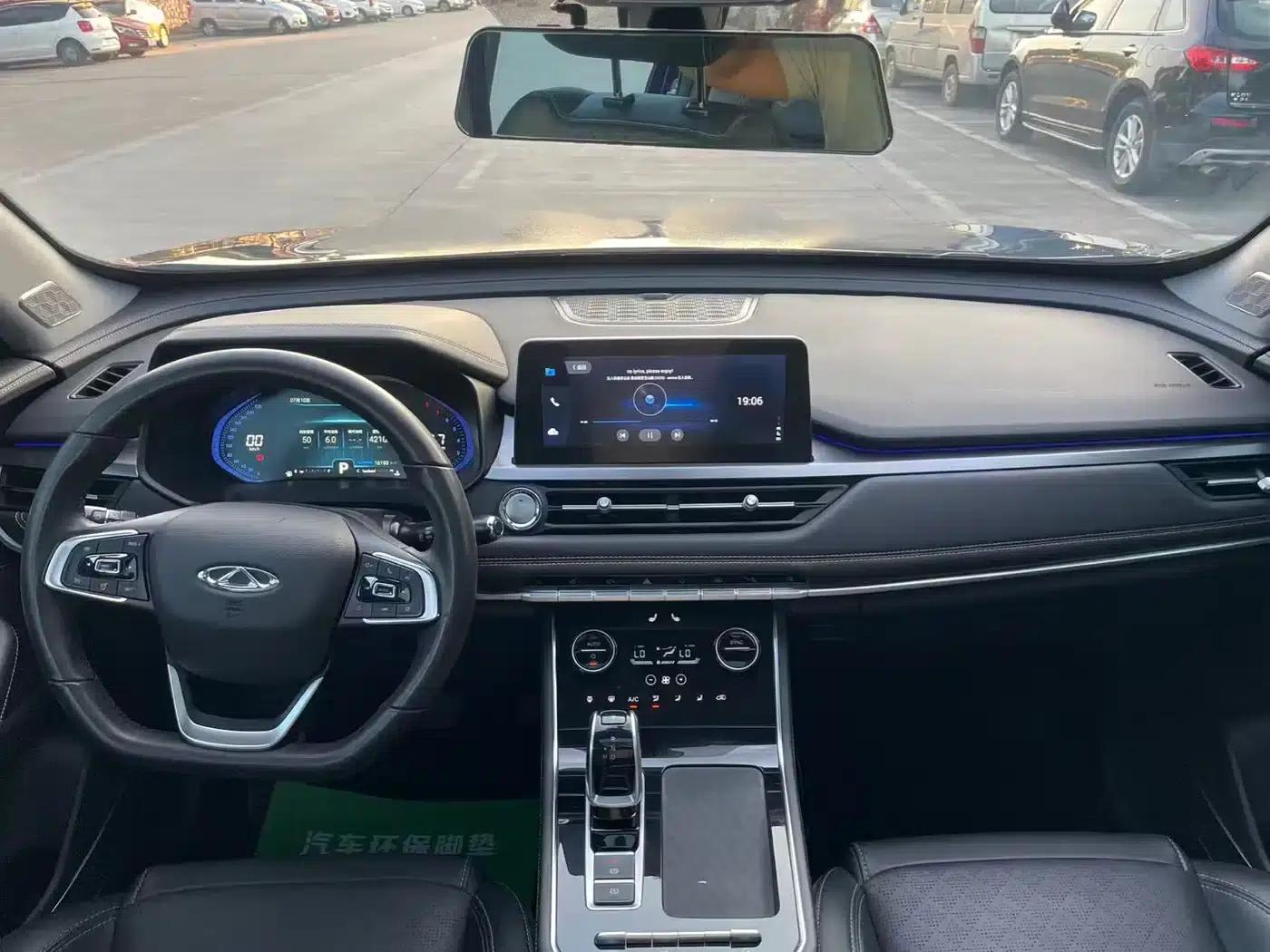 Chery Tiggo 8 2021 Kunpeng Edition 290TGDI Automatic Winged Edition — миниатюра 5