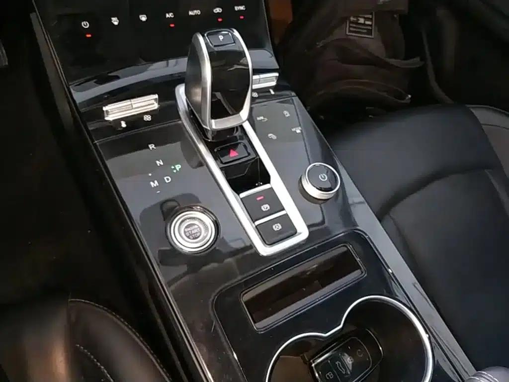 Chery Tiggo 8 2021 Kunpeng Edition 390TGDI Automatic Wind Chaser+ Edition — миниатюра 14