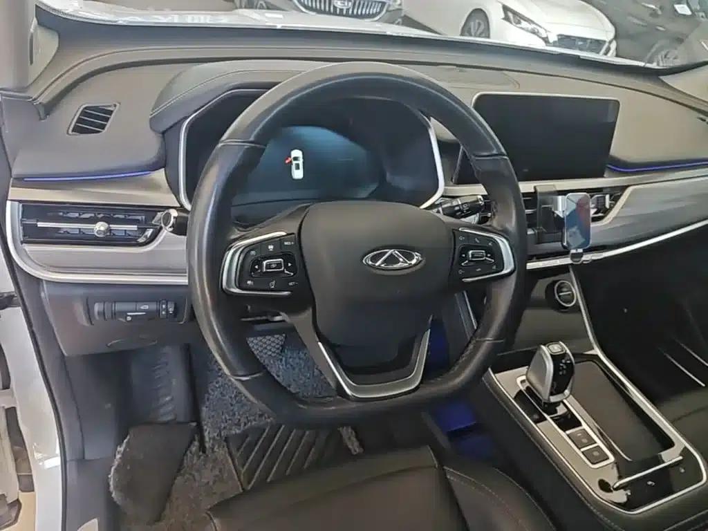 Chery Tiggo 8 2020 Facelift 290TGDI Automatic Luxury Edition — миниатюра 11