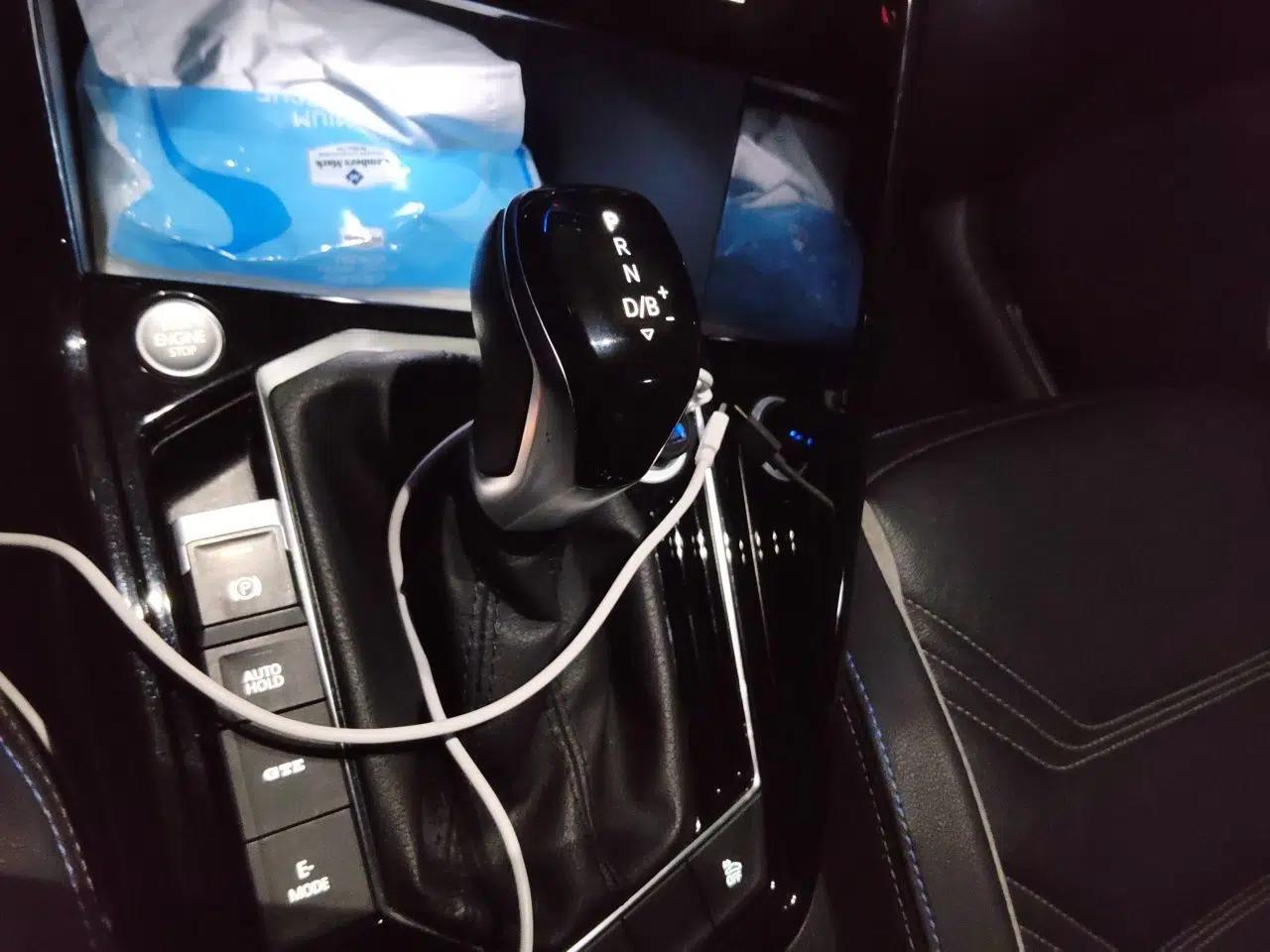 Volkswagen Tayron GTE Plug-in Hybrid 2020 1.4T Luxury Model — миниатюра 14