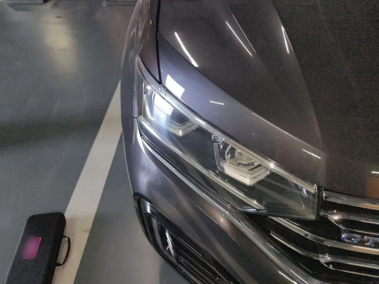 Volkswagen Tayron GTE Plug-in Hybrid 2020 1.4T Luxury Model — миниатюра 7