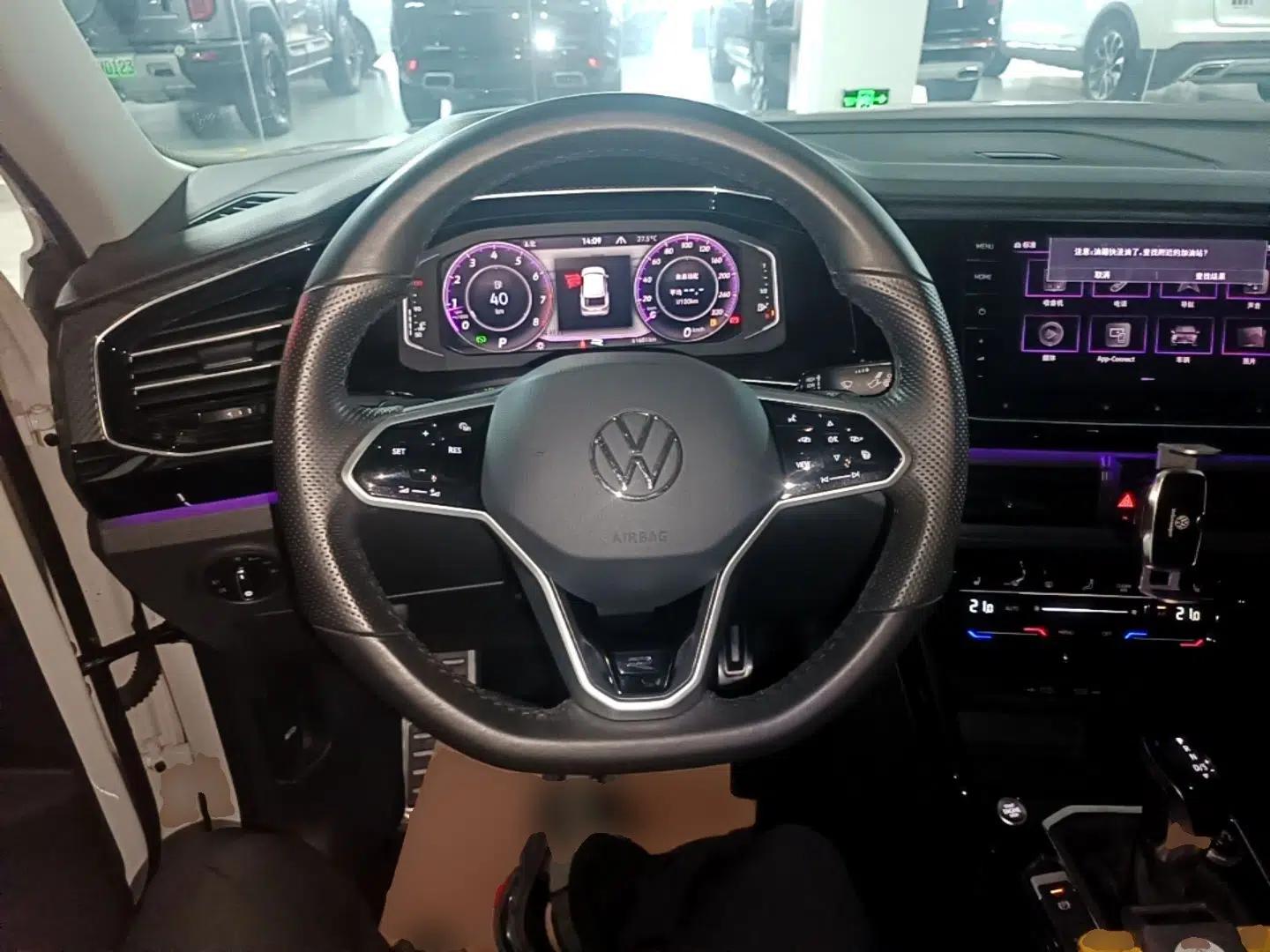 Volkswagen Tayron X 2020 330TSI Two-Wheel Drive Luxury Smart Connectivity Version — миниатюра 13