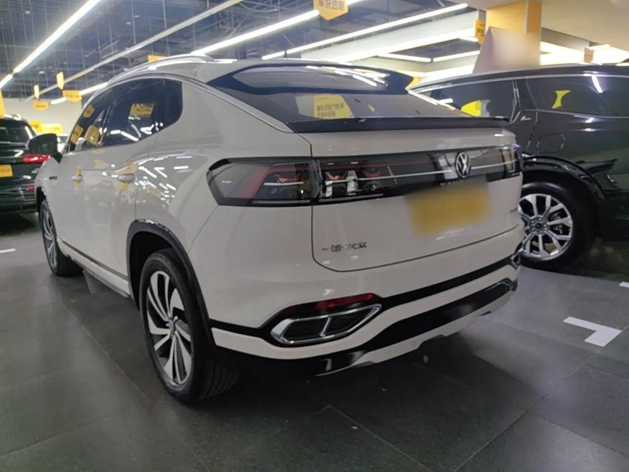 Volkswagen Tayron X 2023 330TSI Two-Wheel-Drive Prestige High-Energy Version — миниатюра 13