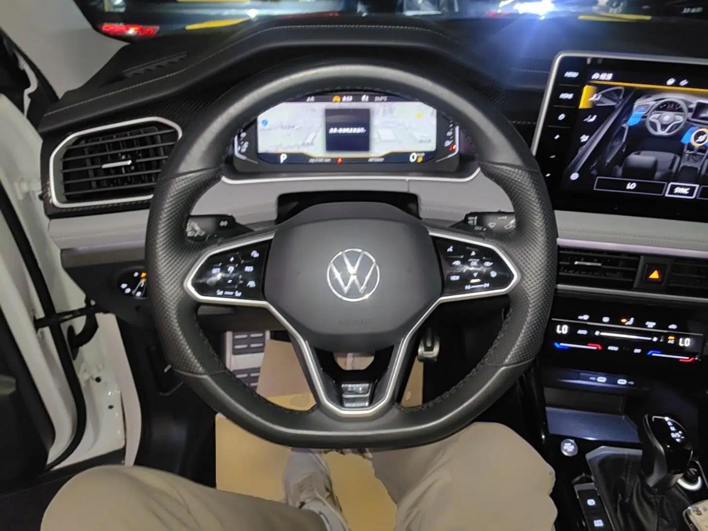 Volkswagen Tayron X 2023 330TSI Two-Wheel-Drive Prestige High-Energy Version — миниатюра 18