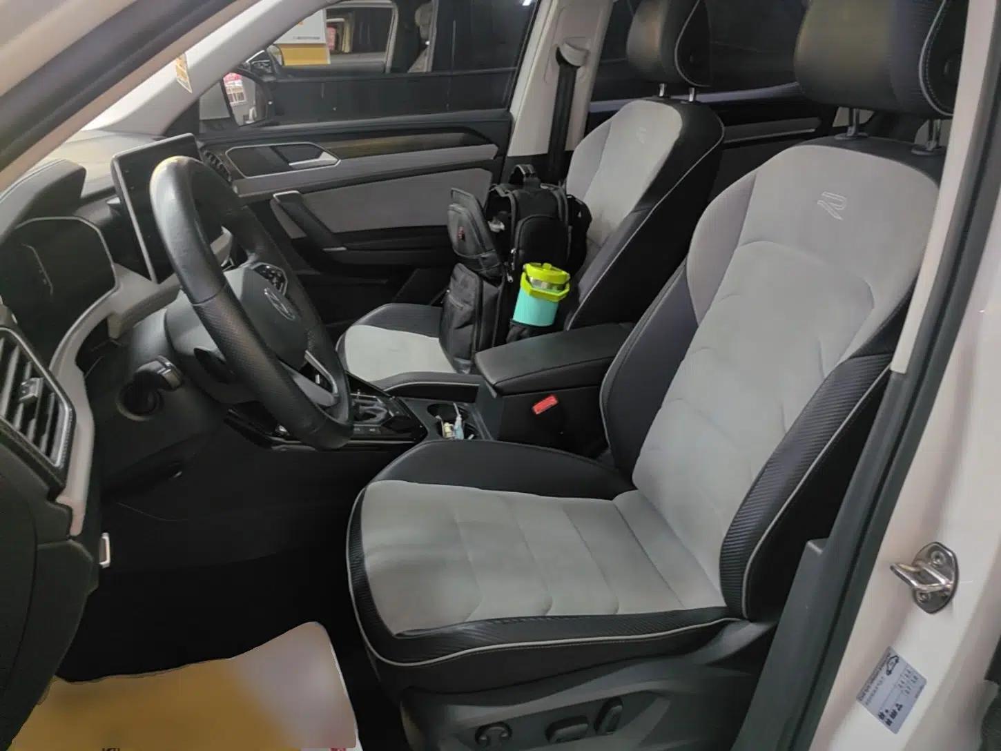 Volkswagen Tayron X 2023 330TSI Two-Wheel-Drive Prestige High-Energy Version — миниатюра 22