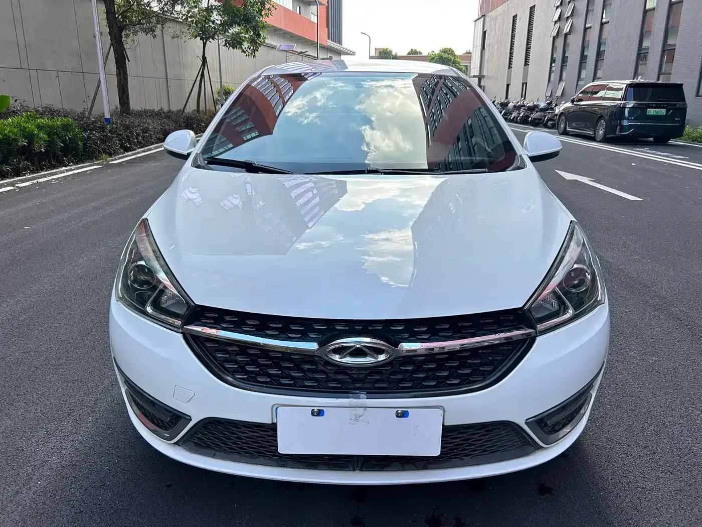 Chery Arrizo 5 2017 1.5L CVT Fashion Edition — миниатюра 4