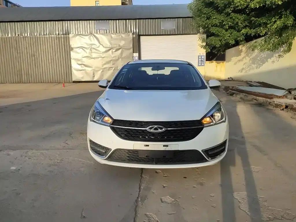 Chery Arrizo 5 2016 1.5L CVT Trendsetter Edition — миниатюра 3