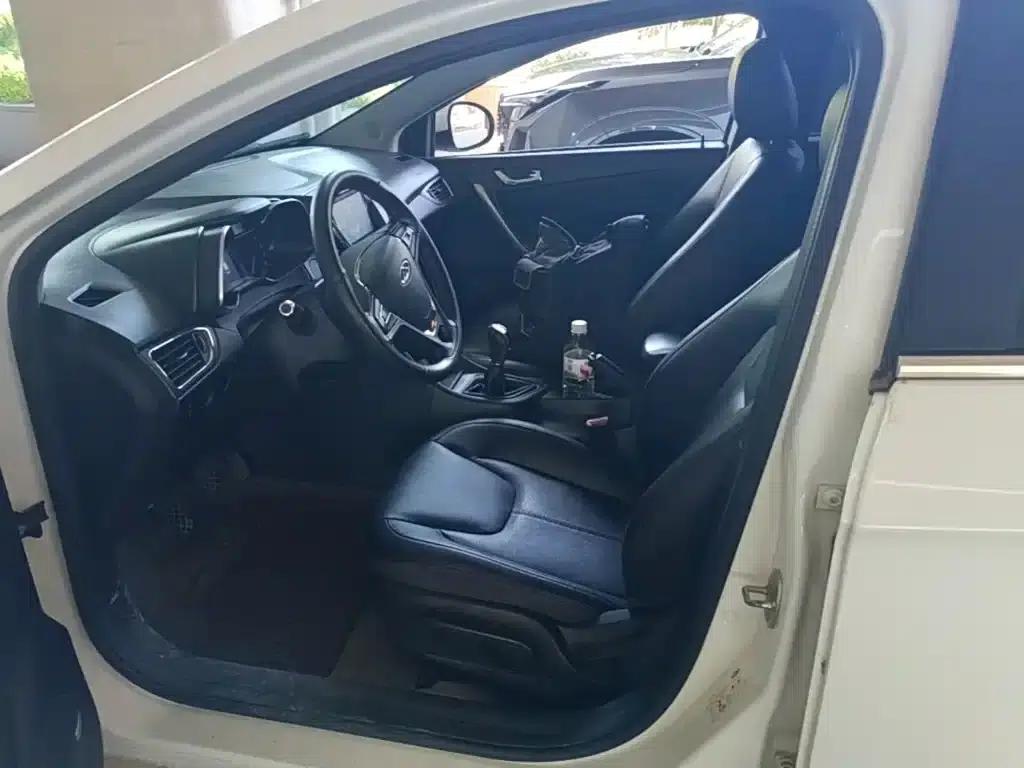 Chery Arrizo 5 2016 1.5L Manual Elite Edition — миниатюра 15