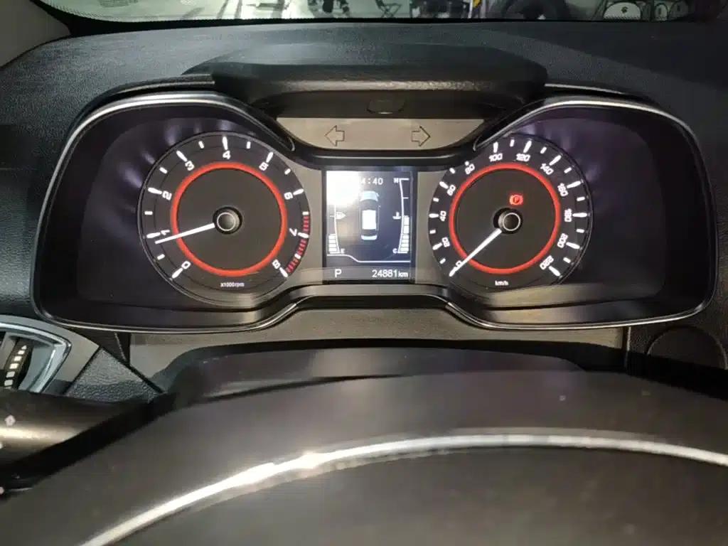 Chery Arrizo 5 2017 1.5L CVT Trendsetter Edition — миниатюра 12