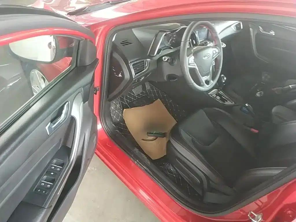 Chery Arrizo 5 2016 1.5L CVT Trendsetter Edition — миниатюра 16