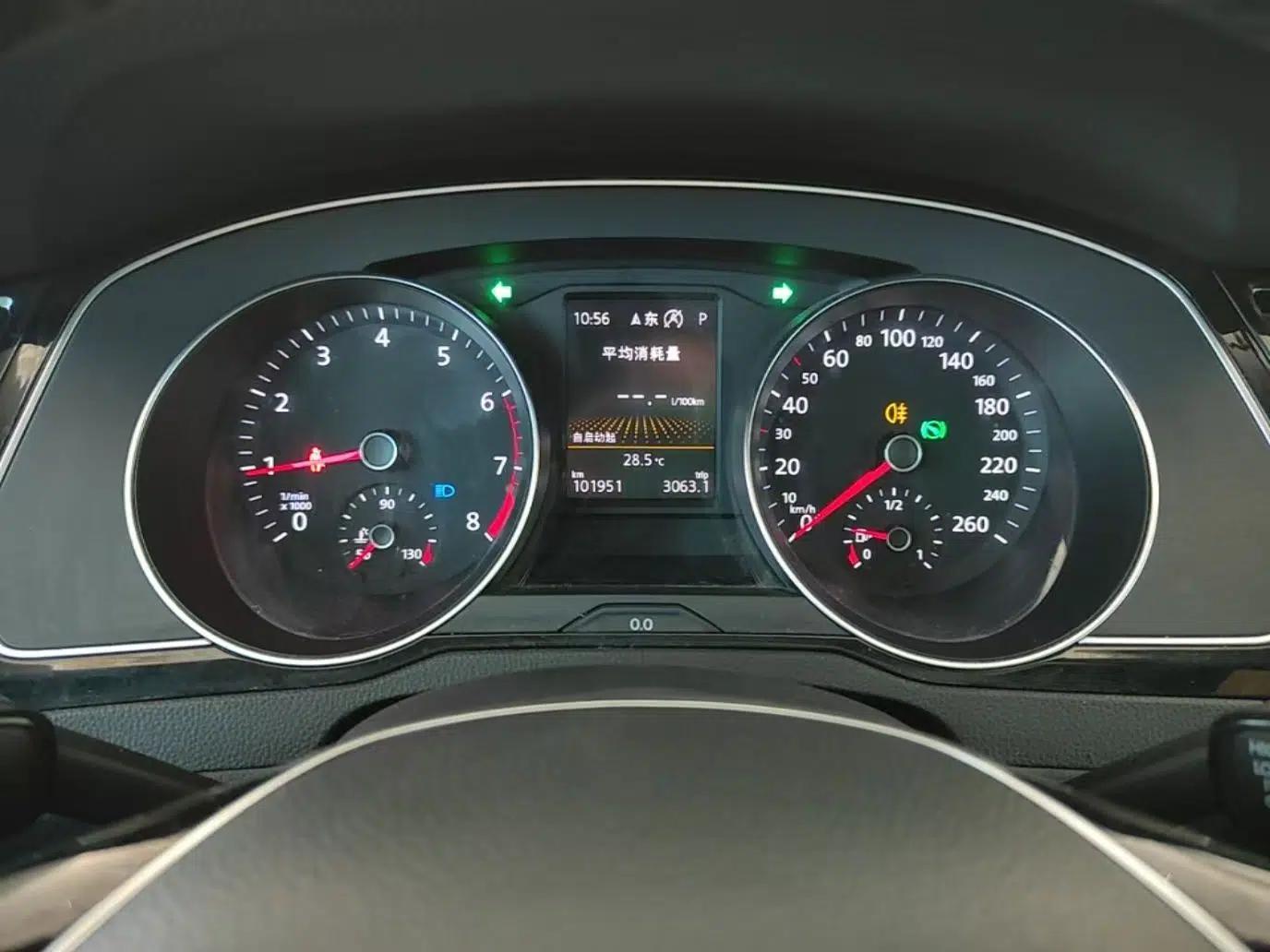 Volkswagen Variant 2018 380TSI Two-Wheel Drive Comfort Edition — миниатюра 14