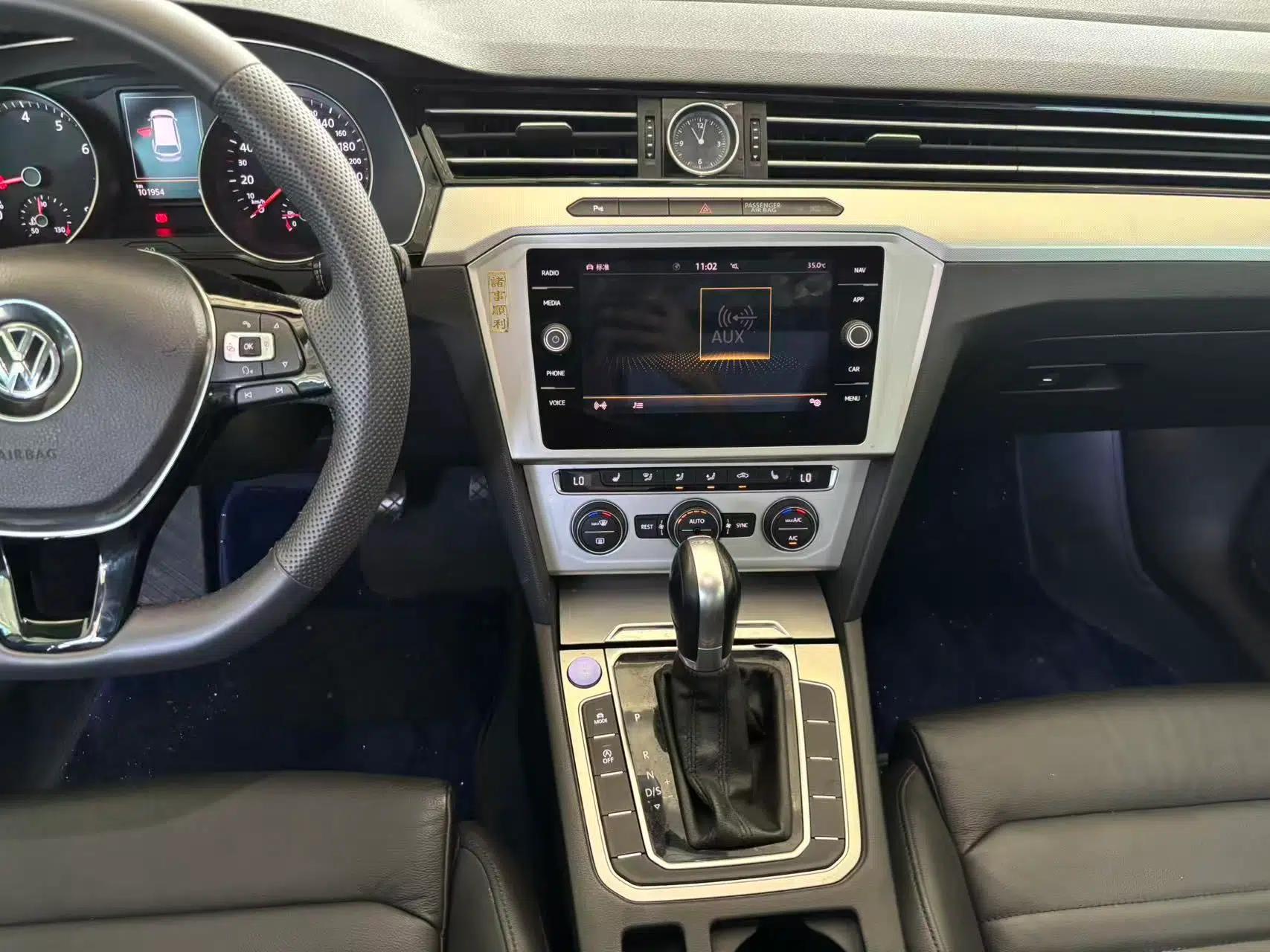 Volkswagen Variant 2018 380TSI Two-Wheel Drive Comfort Edition — миниатюра 15