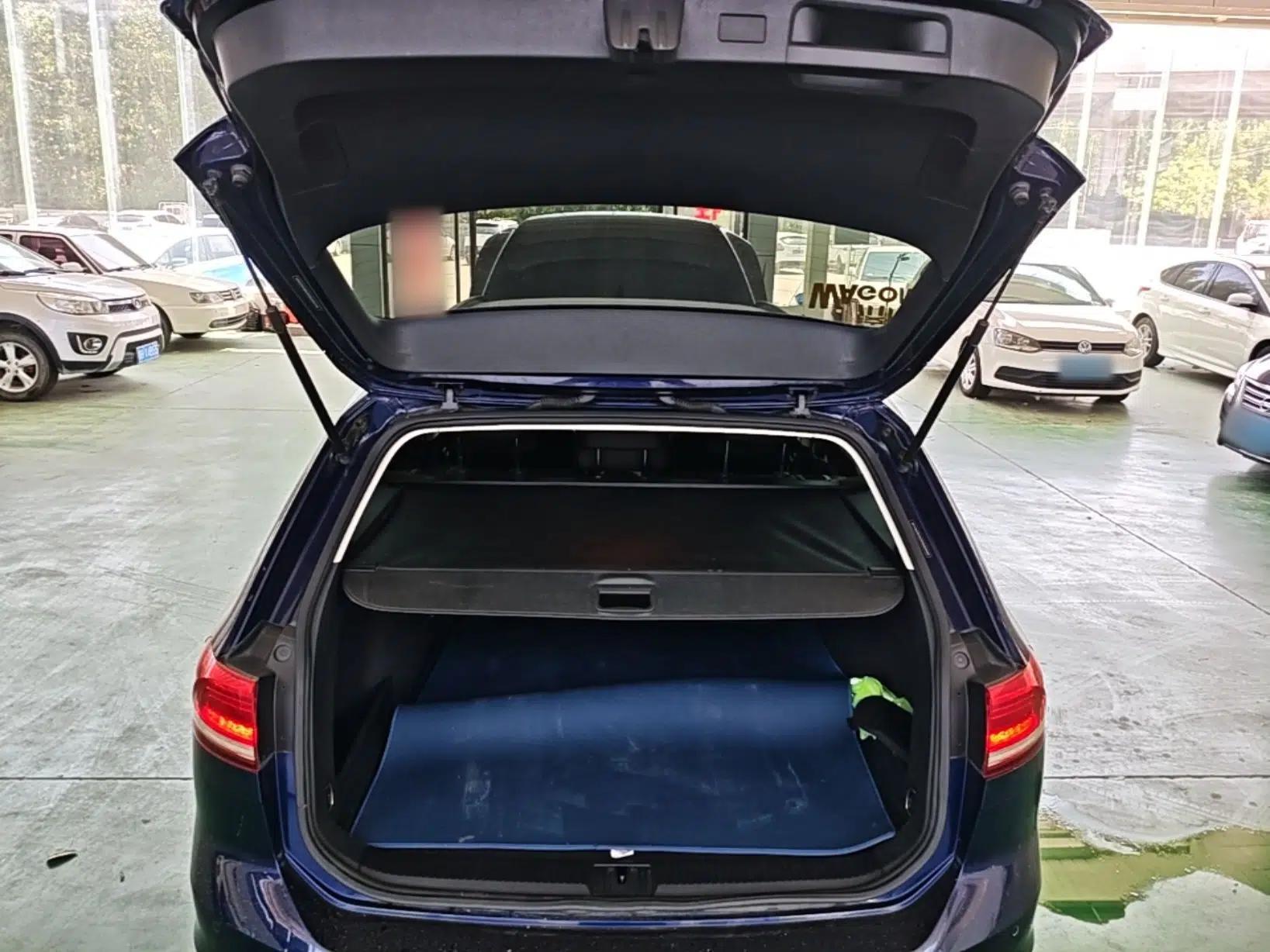 Volkswagen Variant 2018 380TSI Two-Wheel Drive Comfort Edition — миниатюра 22