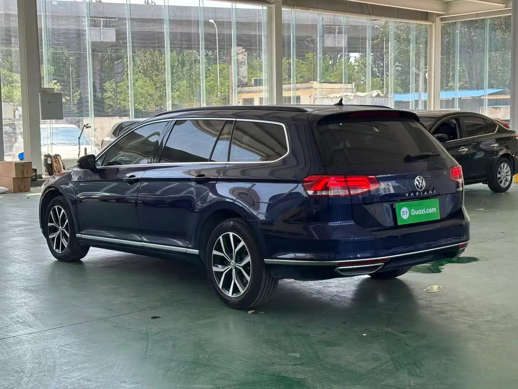 Volkswagen Variant 2018 380TSI Two-Wheel Drive Comfort Edition — миниатюра 4