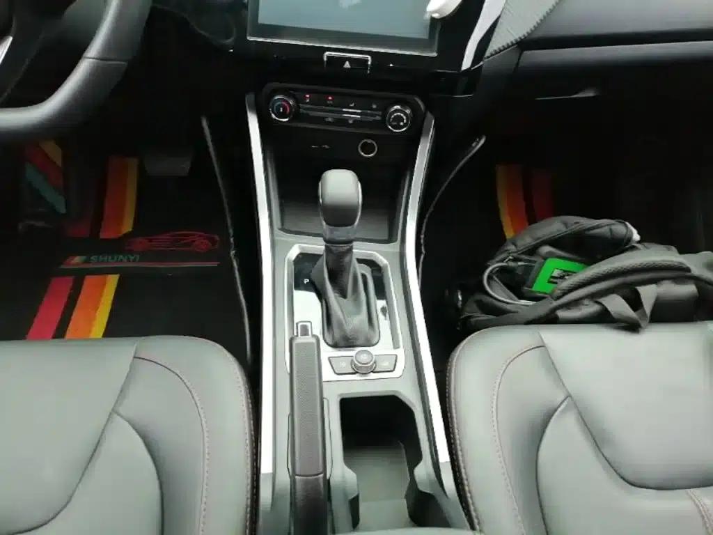 Chery Tiggo 3x 2021 Diamond Edition 1.5L CVT 3 Carat II — миниатюра 14