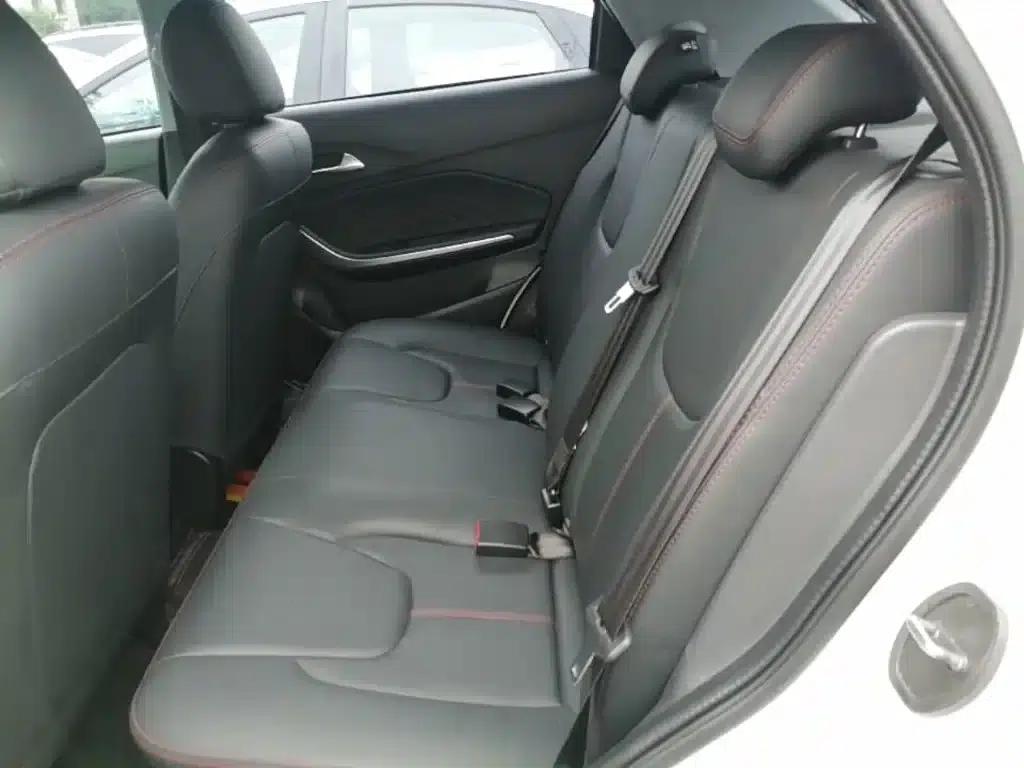Chery Tiggo 3x 2021 Diamond Edition 1.5L CVT 3 Carat II — миниатюра 17