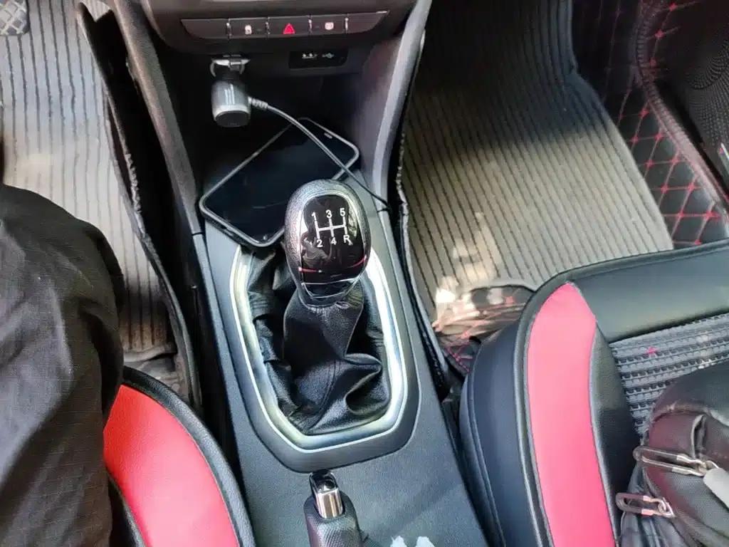 Chery Tiggo 3x 2018 1.5L Manual Elite Edition — миниатюра 14