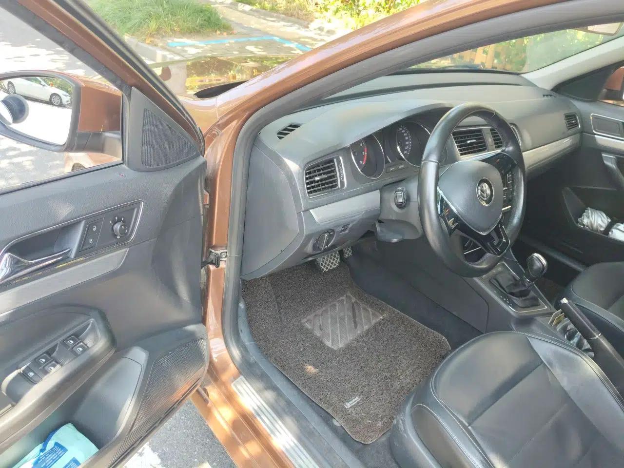 Volkswagen Gran Lavida 2015 1.6L Automatic Comfort Edition — миниатюра 16