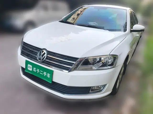 Volkswagen Gran Lavida 2013 1.6L Automatic Fashion Model
