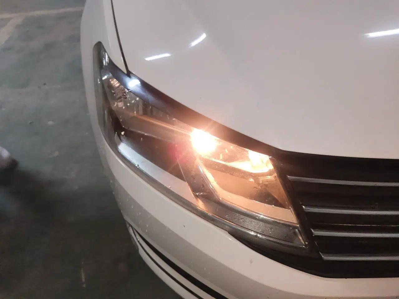 Volkswagen Gran Lavida 2015 1.6L Automatic Fashion Edition — миниатюра 7