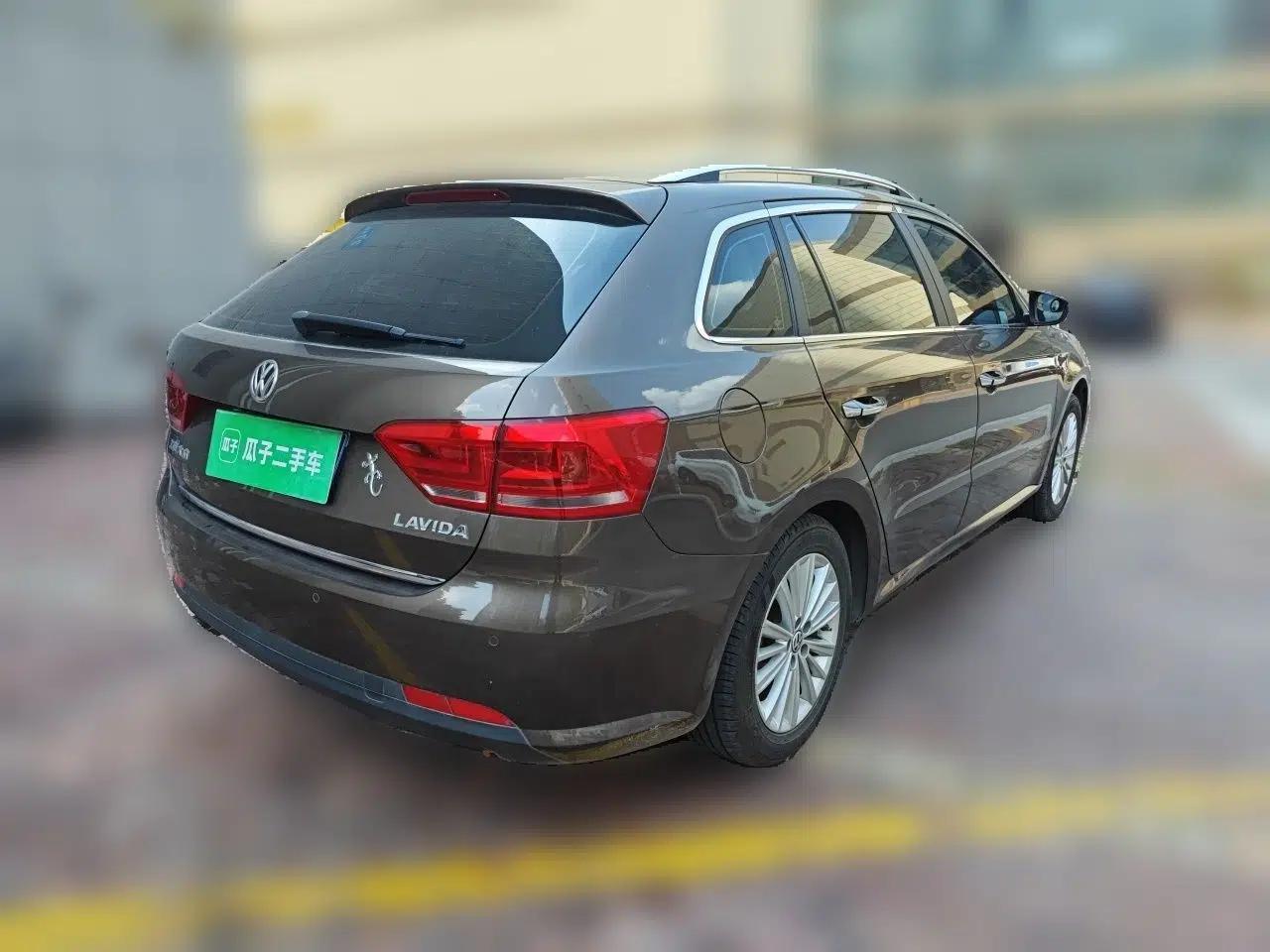 Volkswagen Gran Lavida 2013 1.6L Automatic Comfort Model — миниатюра 6
